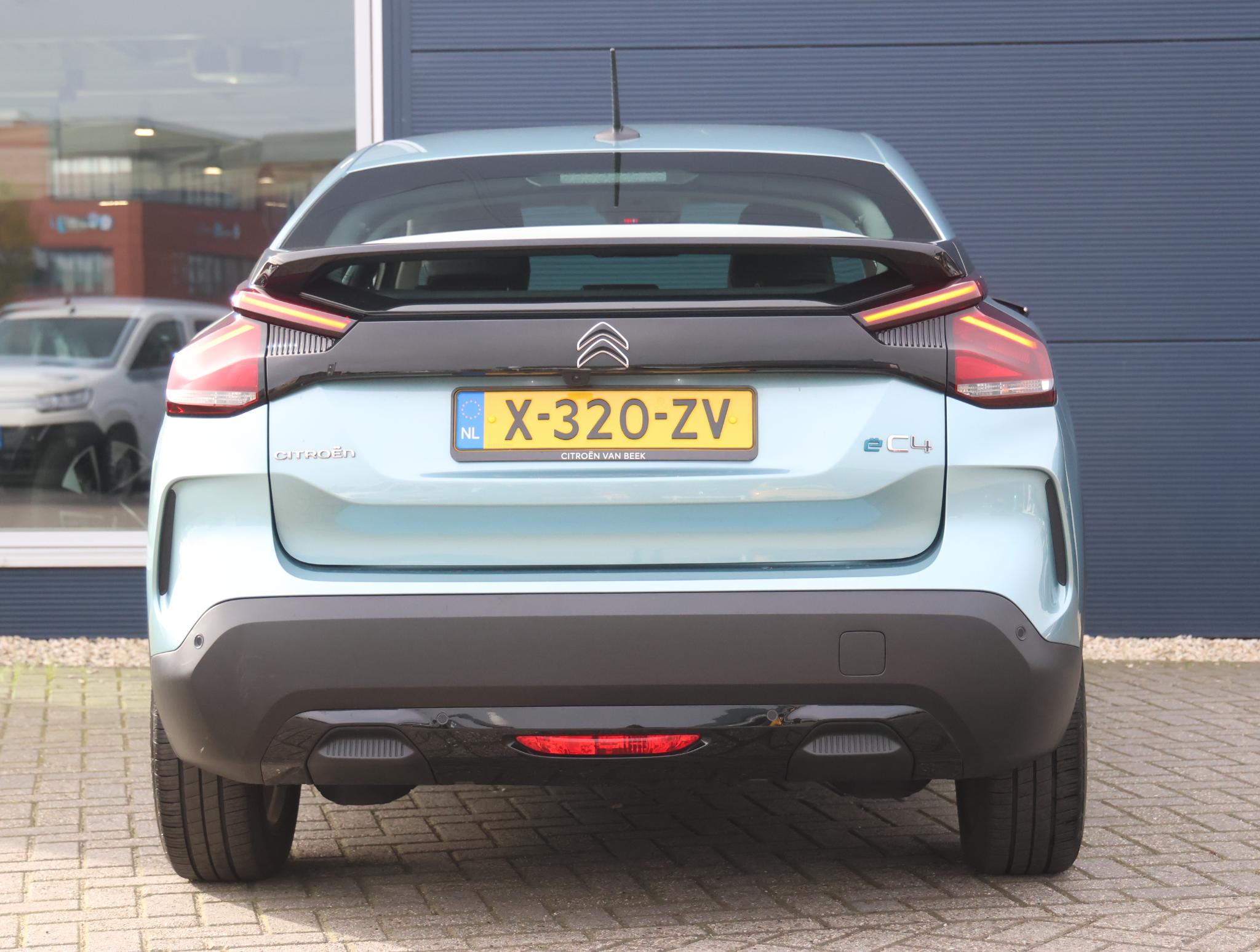 Citroën ë-C4