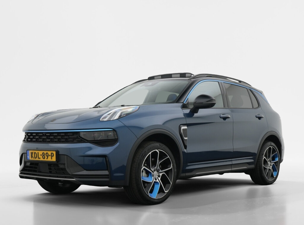 Lynk & Co 01 1.5 | Panoramadak | 360 Camera |