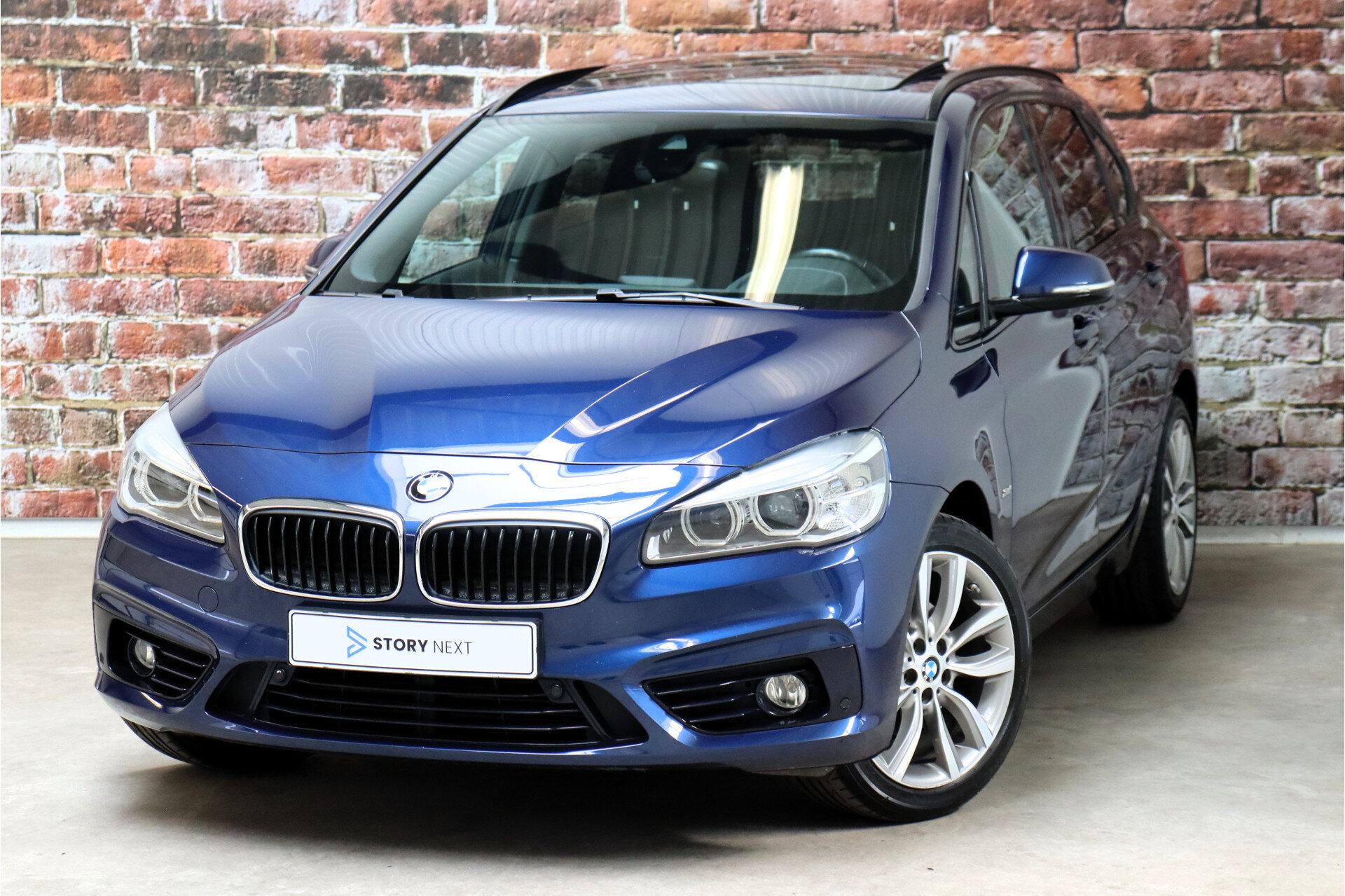 BMW 2 Serie Active Tourer 218i Executive Sport Line Automaat