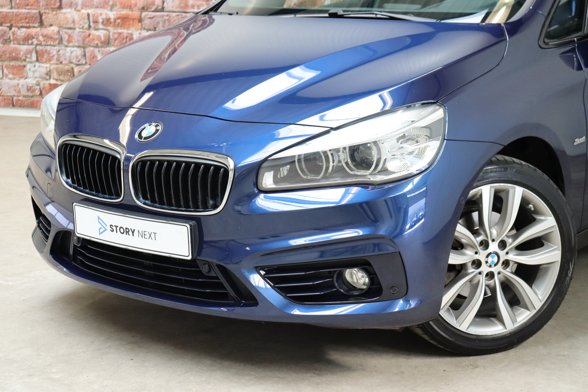BMW 2 Serie Active Tourer 218i Executive Sport Line Automaat - Afbeelding 2