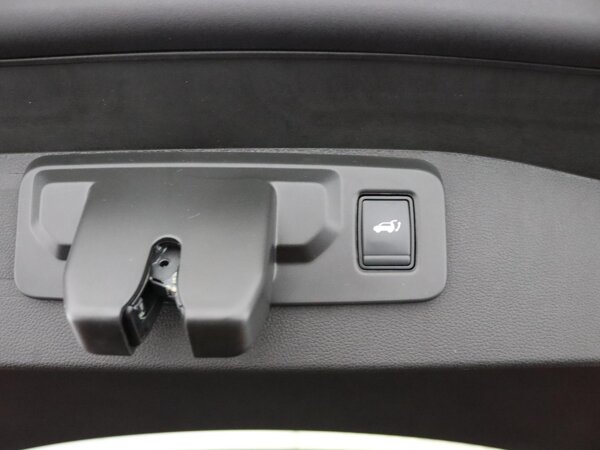 elektrisch bedienbare achterklep