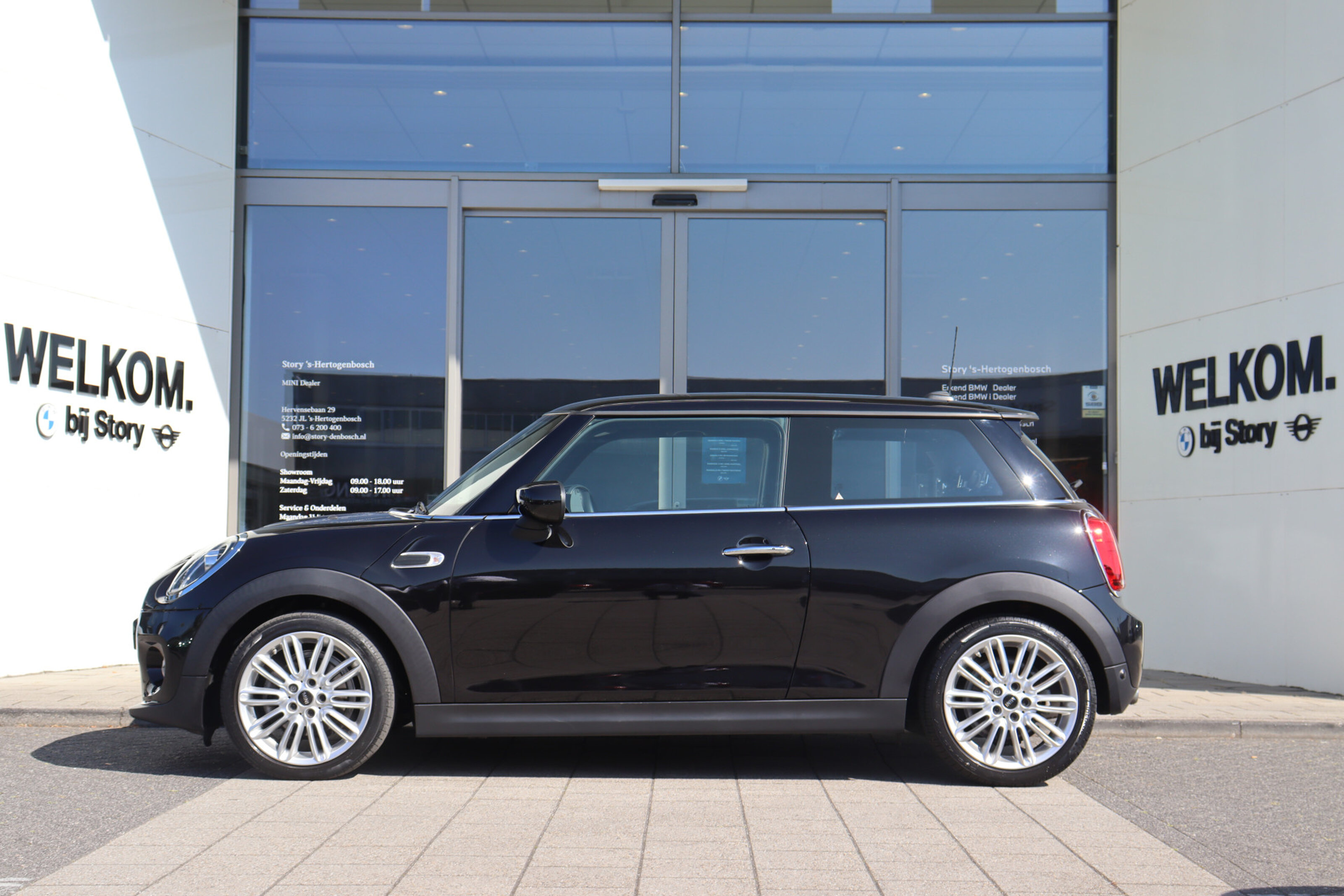 MINI Cooper Hatchback