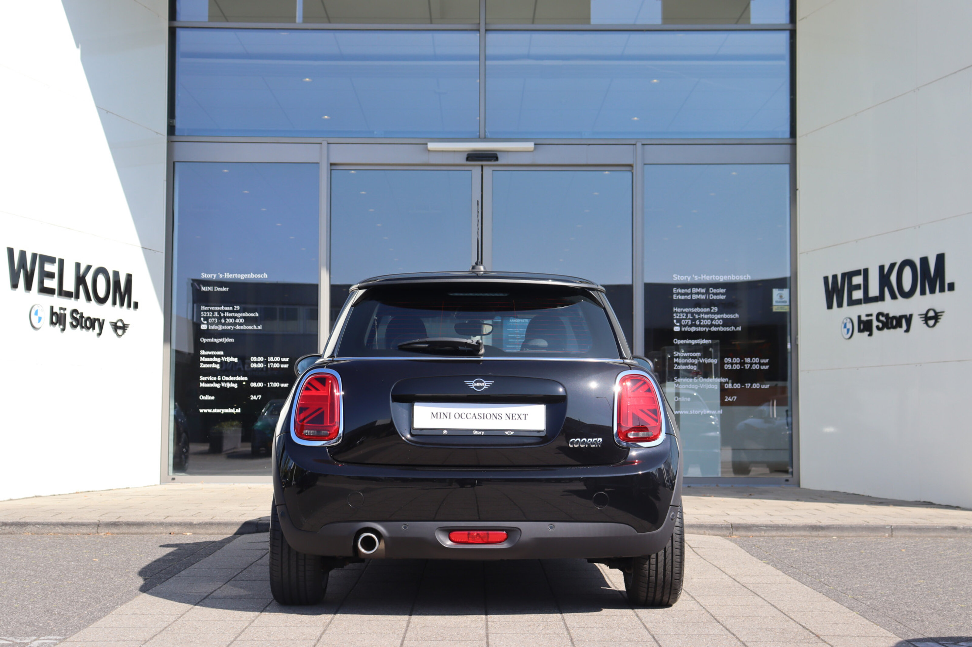 MINI Cooper 9