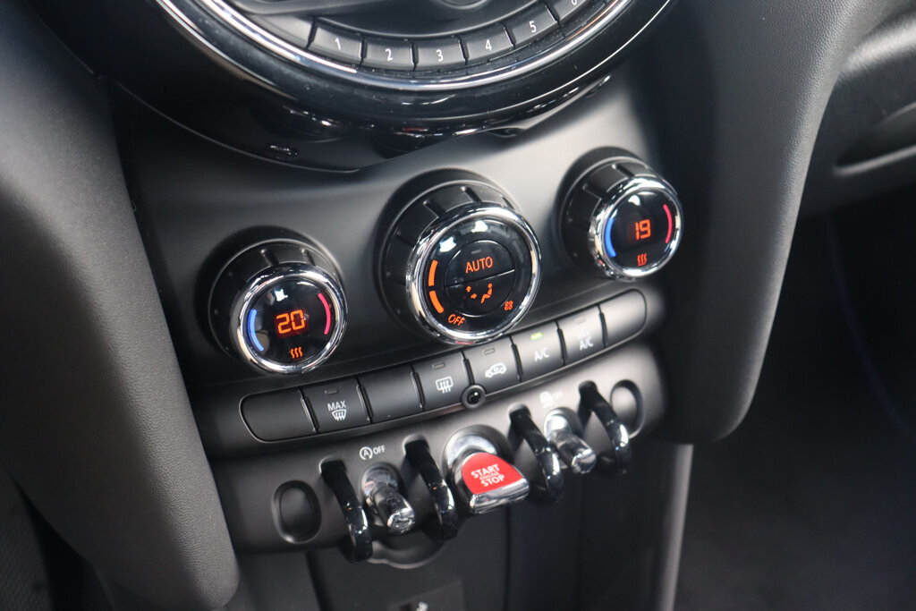MINI Cooper 13