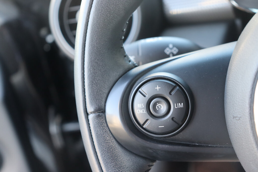 MINI Cooper 17