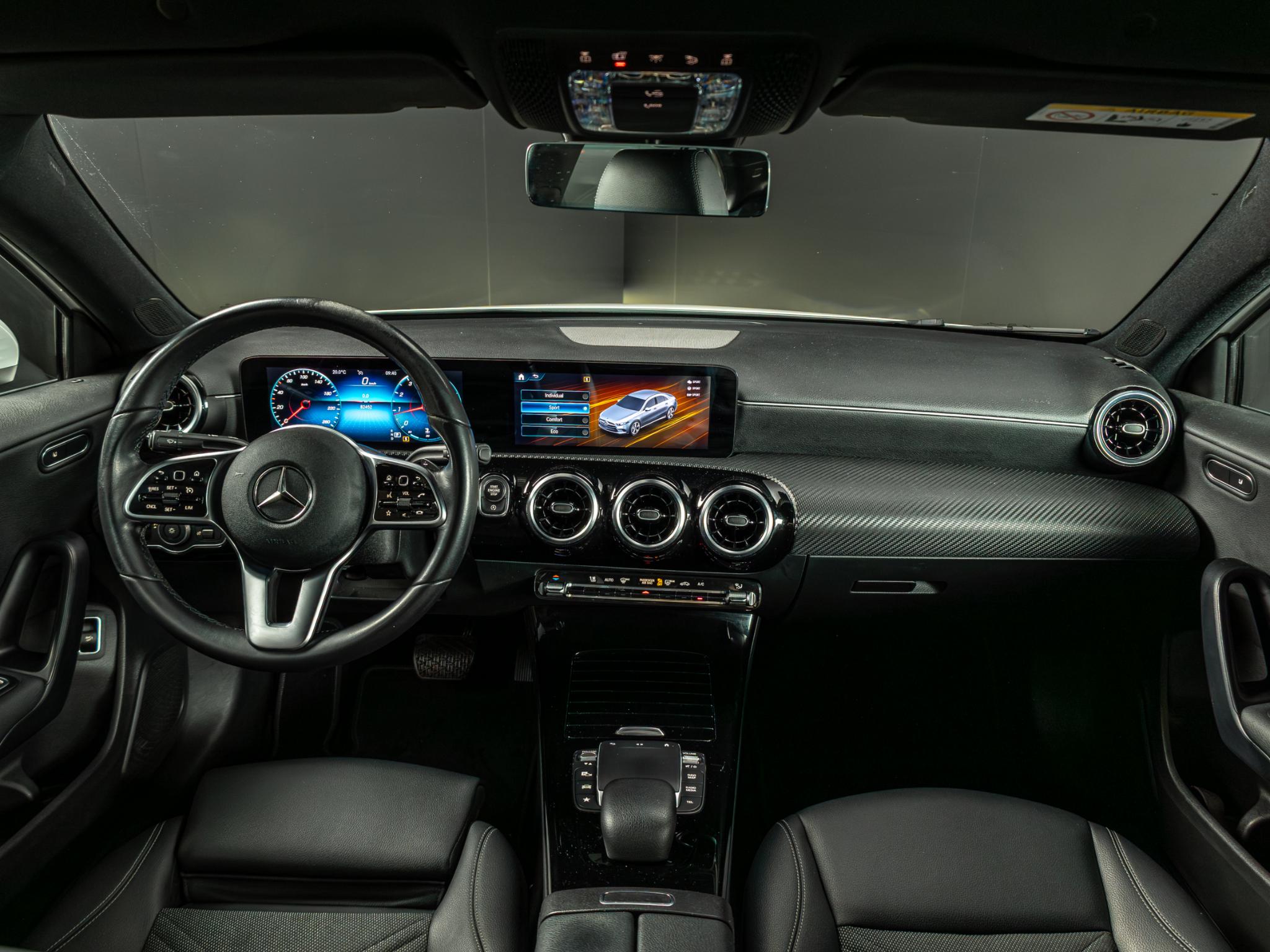 Mercedes-Benz A-Klasse Limousine 180 Business Solution - Afbeelding 3