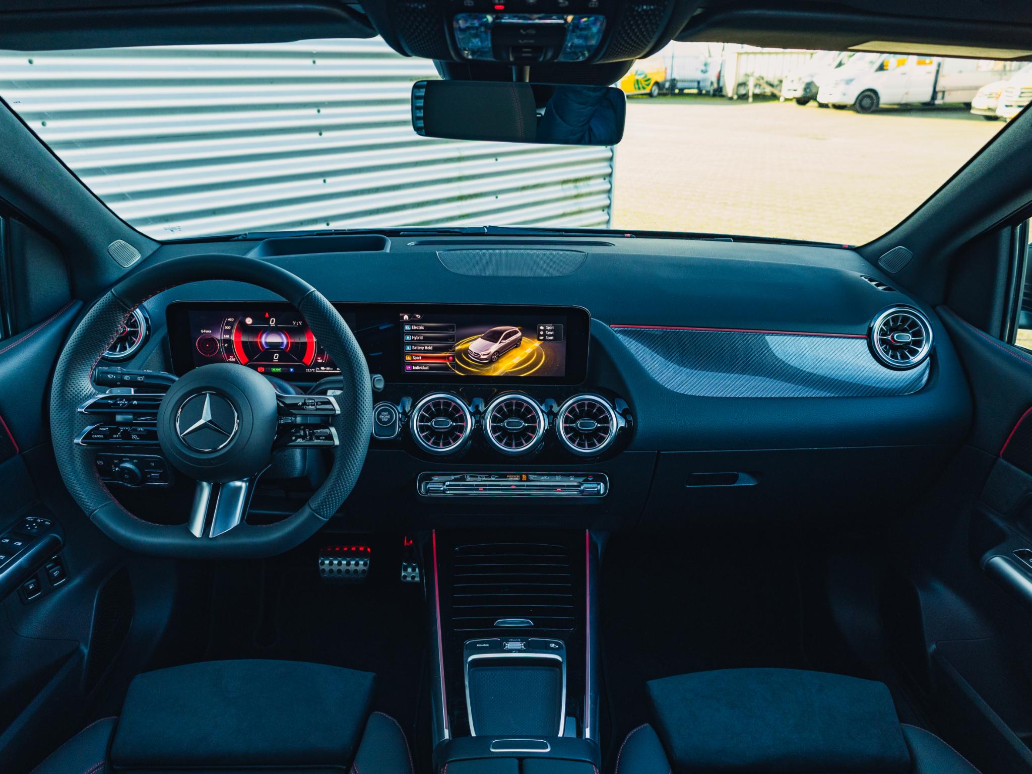 Mercedes-Benz B-Klasse 250 e Business Solution AMG - Afbeelding 3