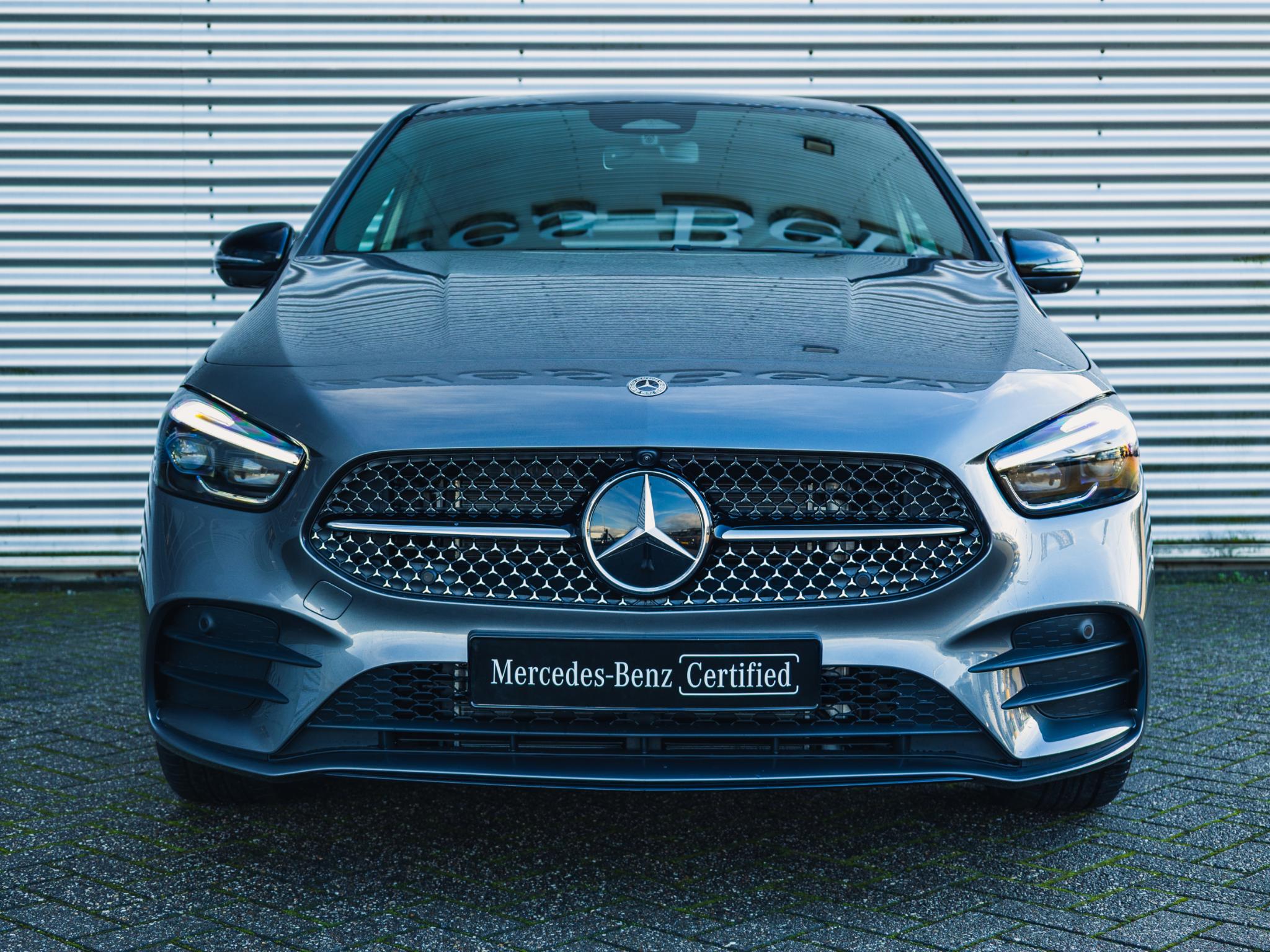 Mercedes-Benz B-Klasse 250 e Business Solution AMG - Afbeelding 4