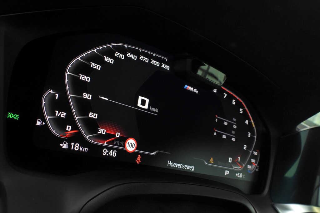 BMW M4 18