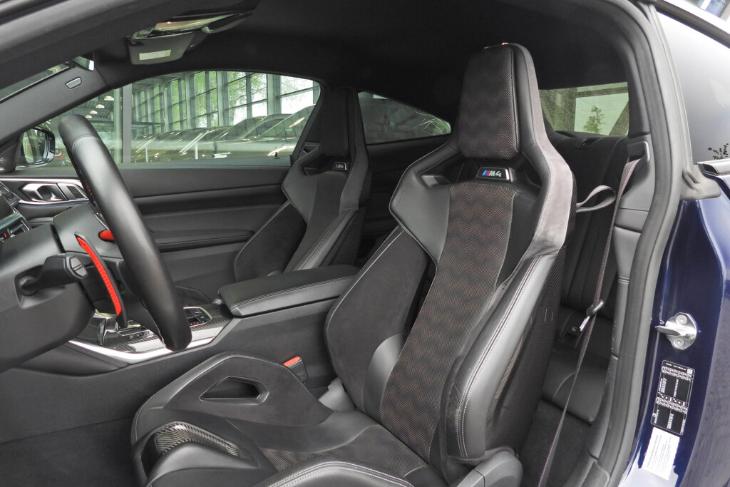 BMW M4 22