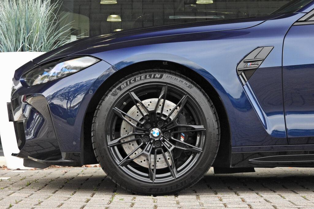 BMW M4 27