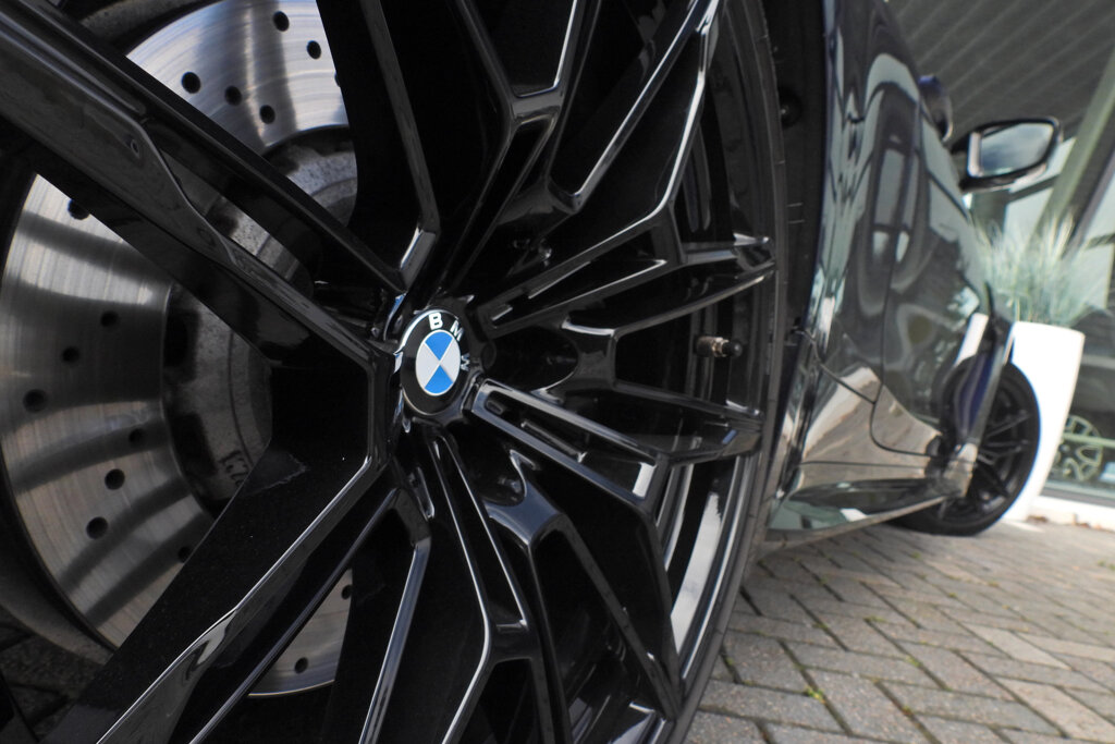 BMW M4 36
