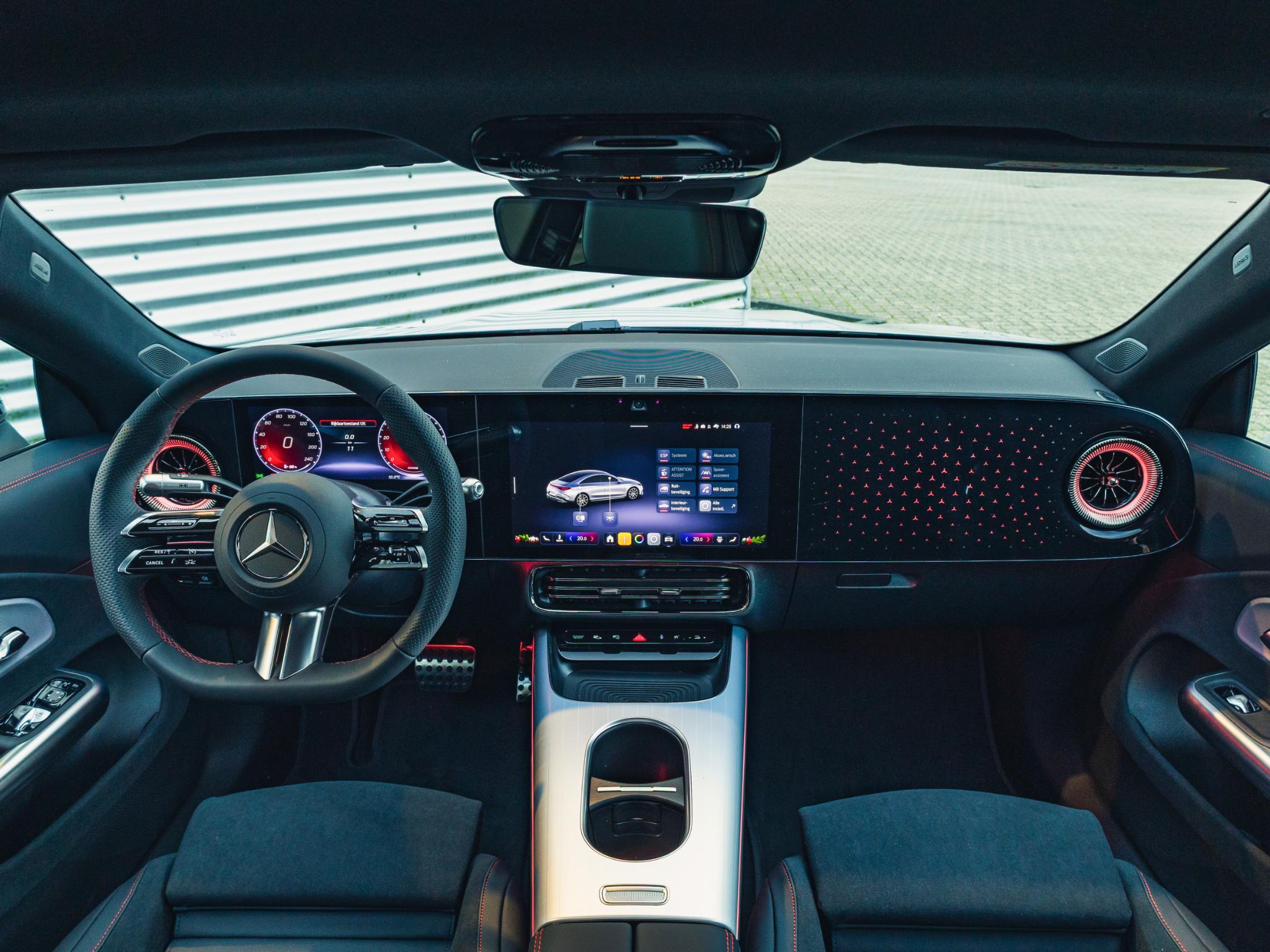 Mercedes-Benz CLA Coupé 250+ Launch Edition 85.5 kWh - Afbeelding 3