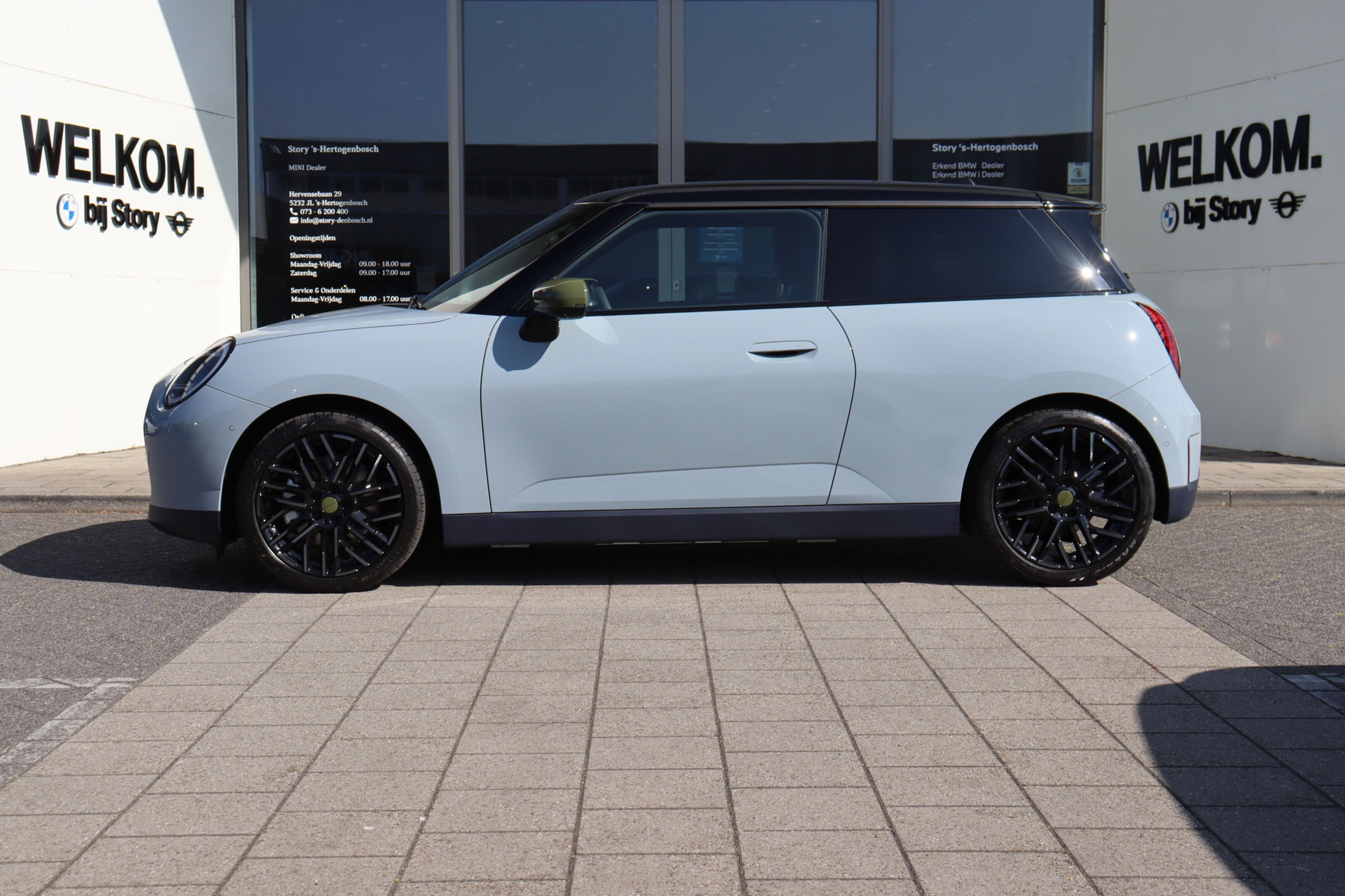 MINI Electric Hatchback SE