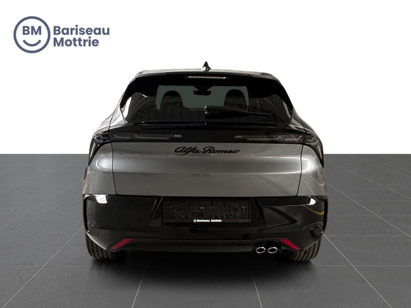 Alfa Romeo Junior IBRIDA 626 tI 1.2 hYBRID 145 Edct6 - Image 5