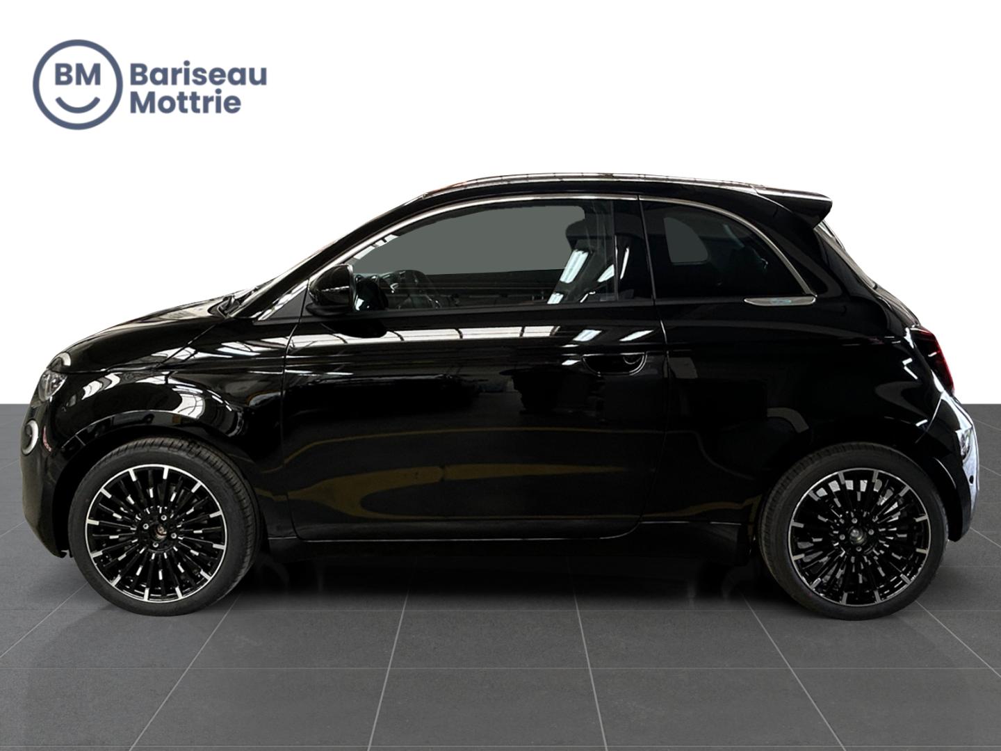Fiat 500e Berline MY25 ICON 42kWh - Image 2