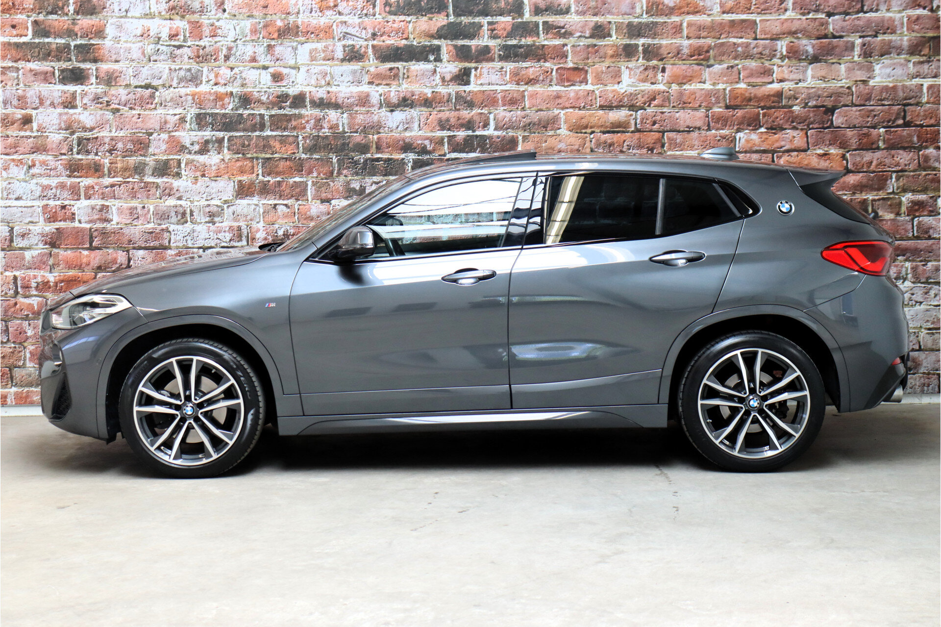 BMW X2 sDrive20i High Executive M Sport Pakket Automaat - Afbeelding 3