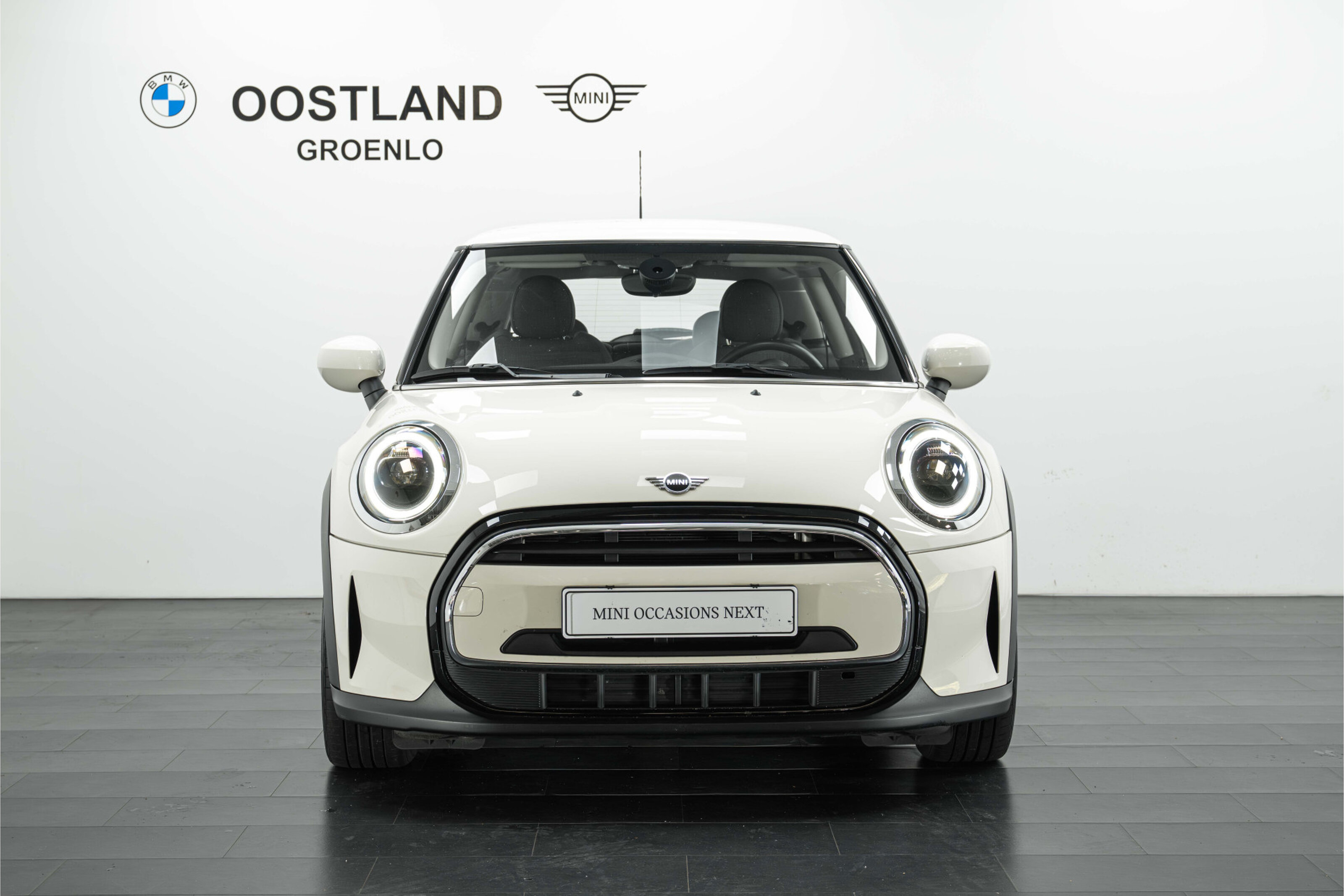 MINI One 8