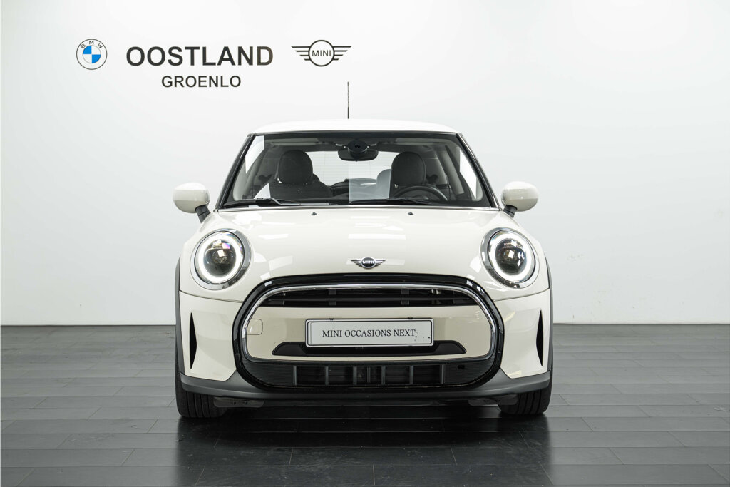 MINI One 8
