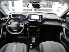 Peugeot 2008 Allure Pack PureTech 130pk EAT8 Automaat, Rijklaarprijs, Navigatie Adaptieve Cruise Control LED verlichting Trekhaak - Afbeelding 5