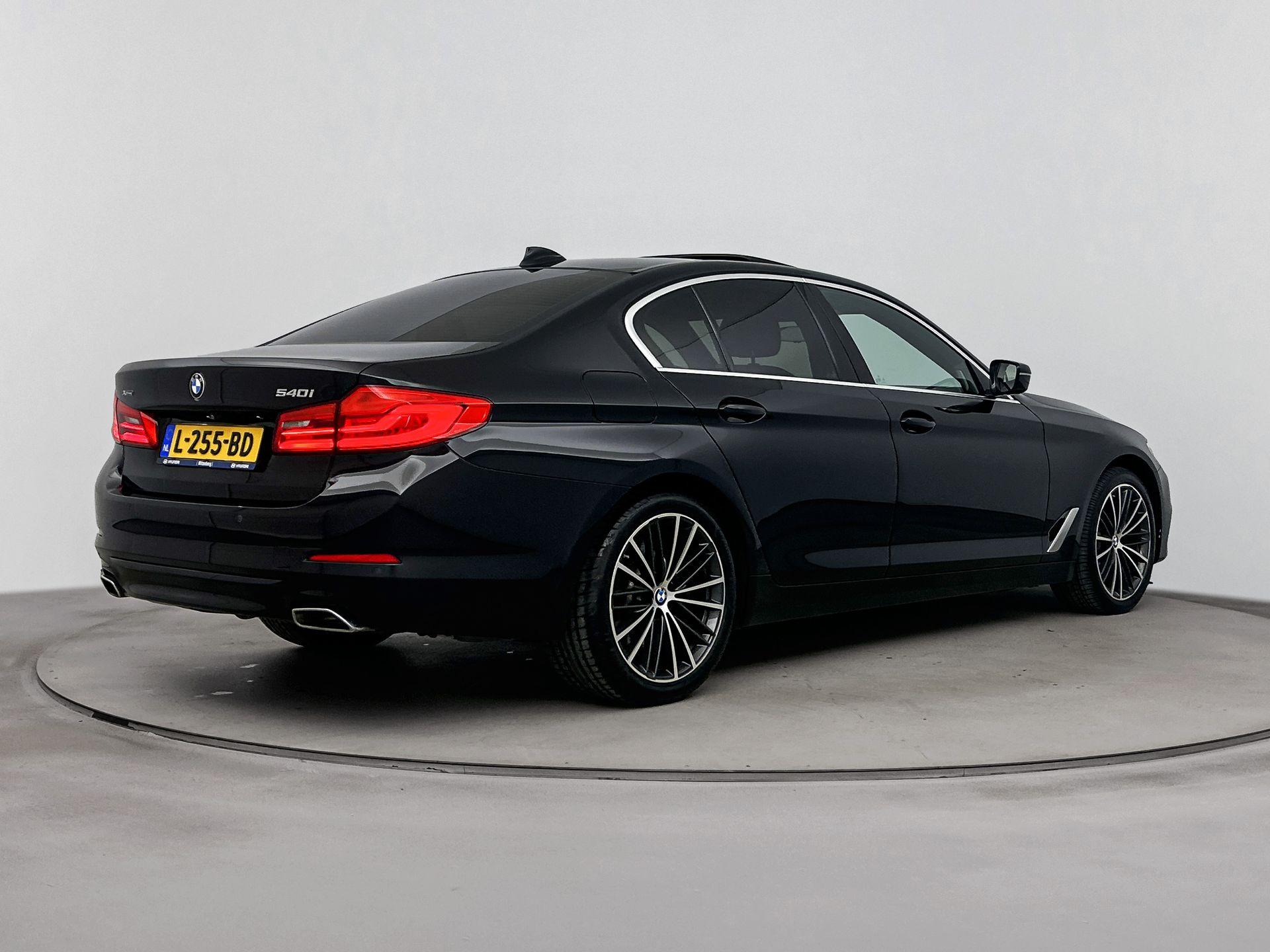 BMW 5 Serie 540i xDRIVE HIGH EXECUTIVE - Afbeelding 3