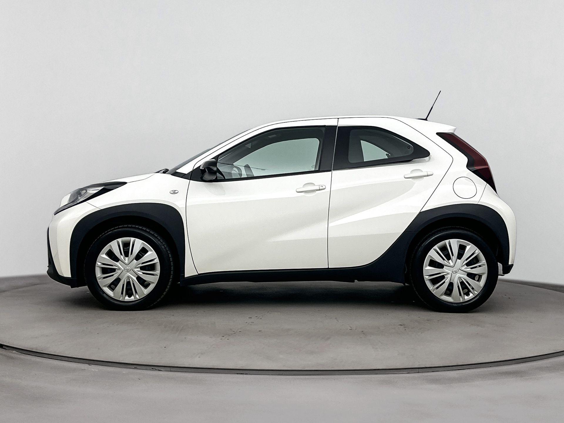 Toyota Aygo X 1.0 VVT-i MT PLAY - Afbeelding 4