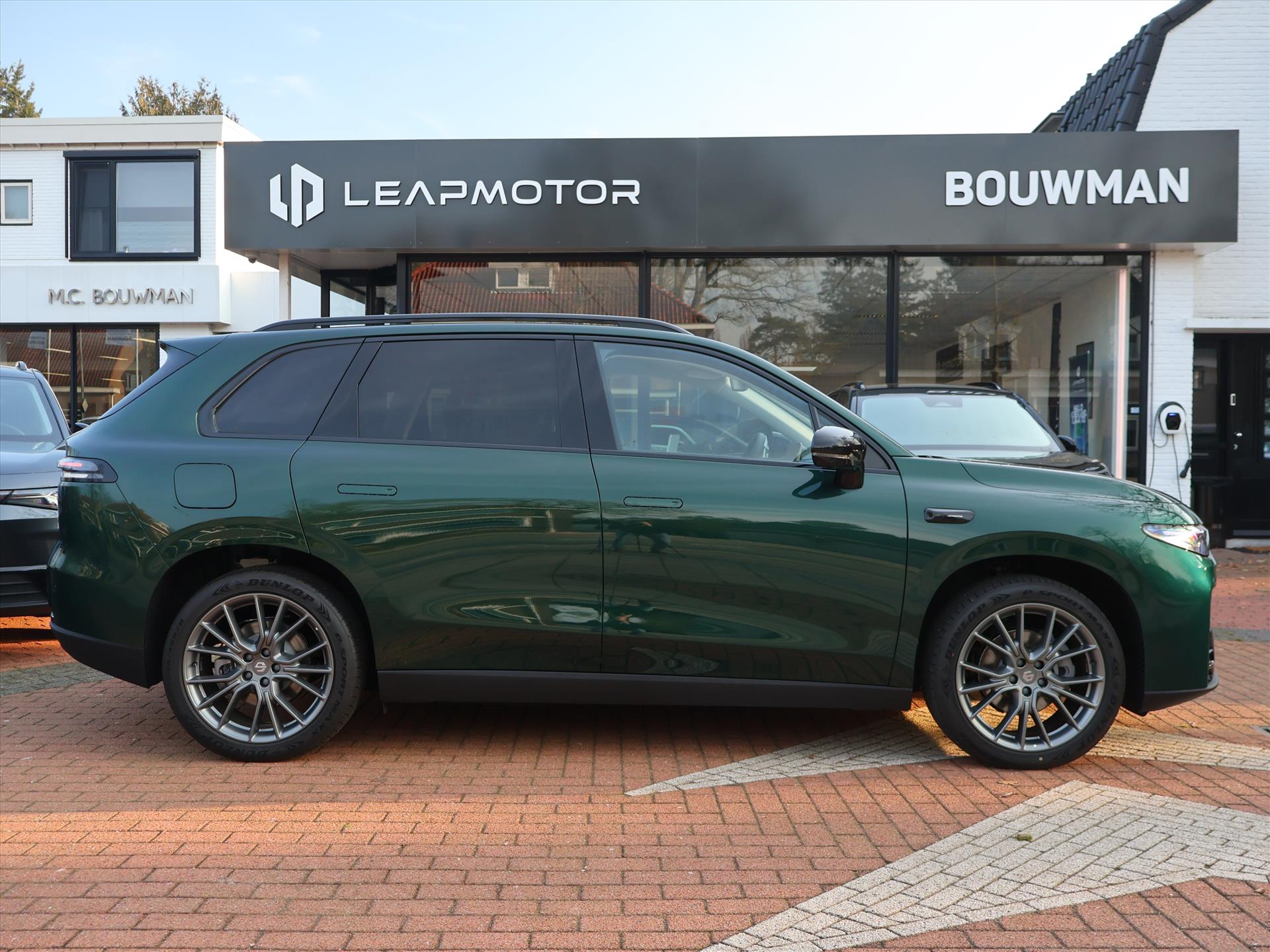Leapmotor C10 REEV Plug-in hybride 28,4 kWh 215PK Automaat Design NIEUW, Rijklaarprijs | Panoramadak | Camera 360 | Adaptieve Cruise Control - Afbeelding 4