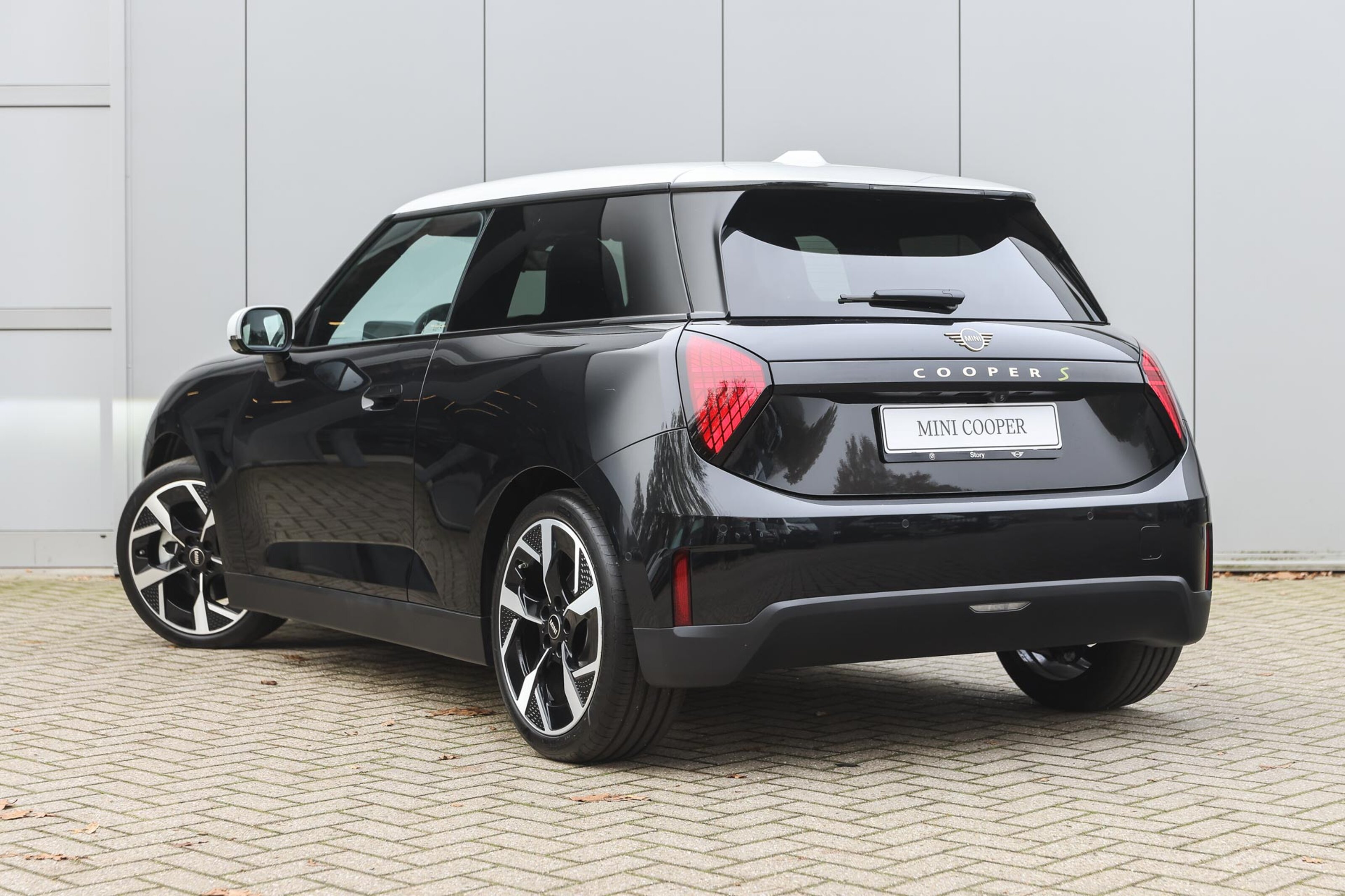 MINI Electric Hatchback Cooper SE