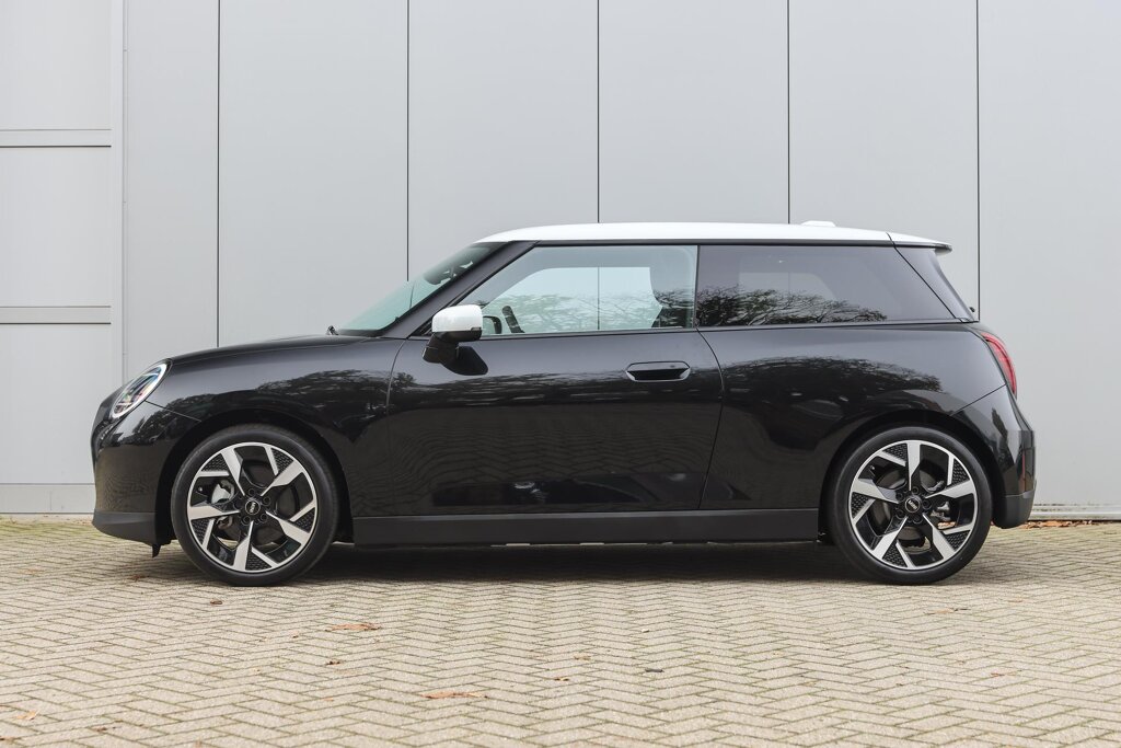 MINI Electric 8