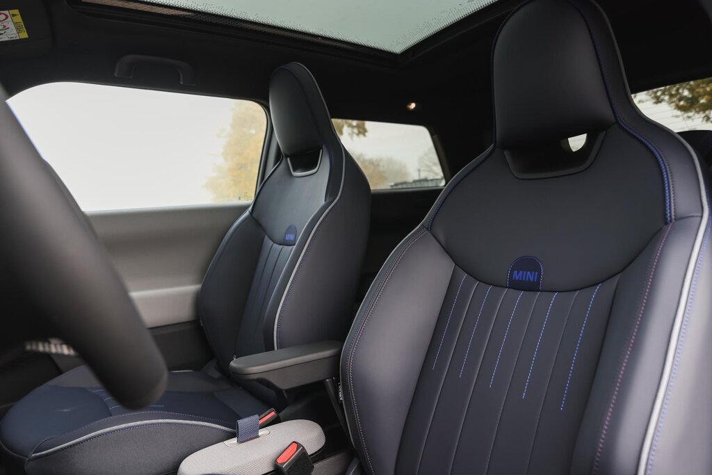 MINI Electric 12