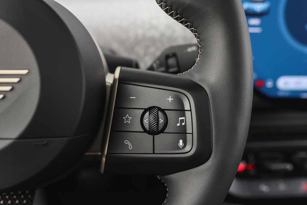 MINI Electric 16