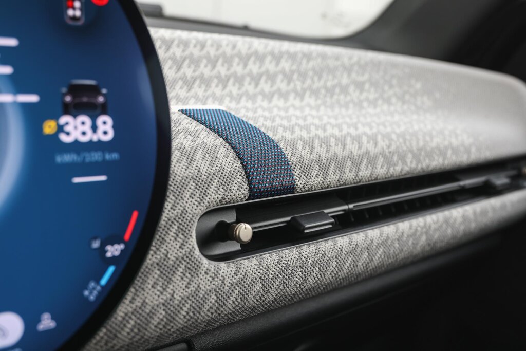 MINI Electric 27