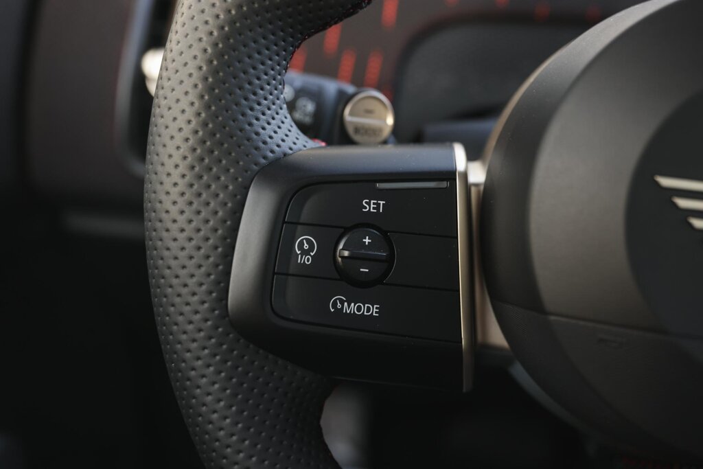 MINI Countryman 16