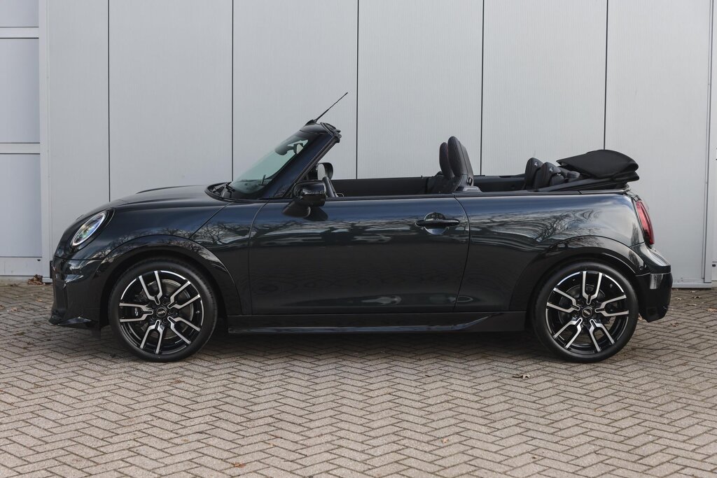MINI Cabrio 7