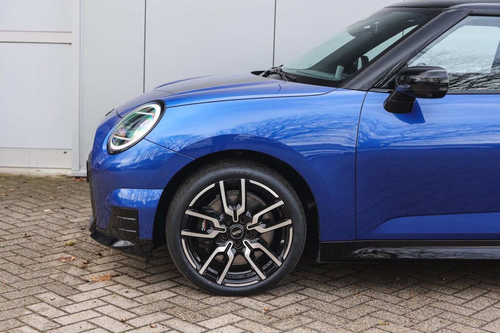 MINI Electric 4