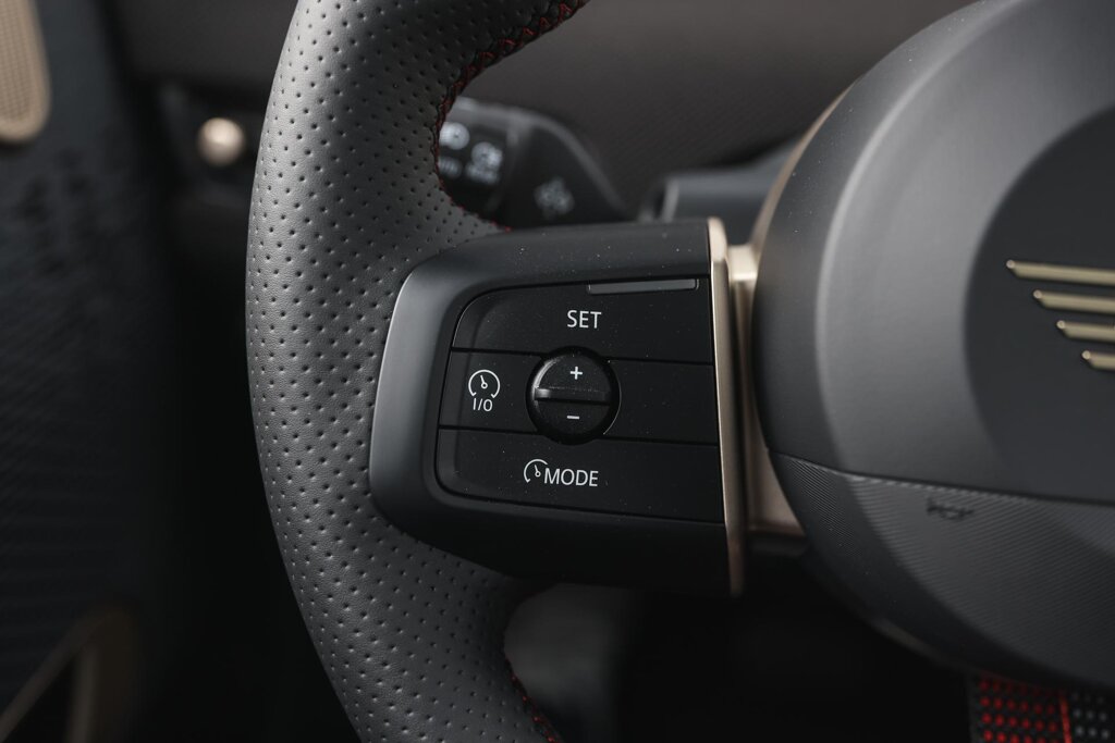 MINI Electric 12
