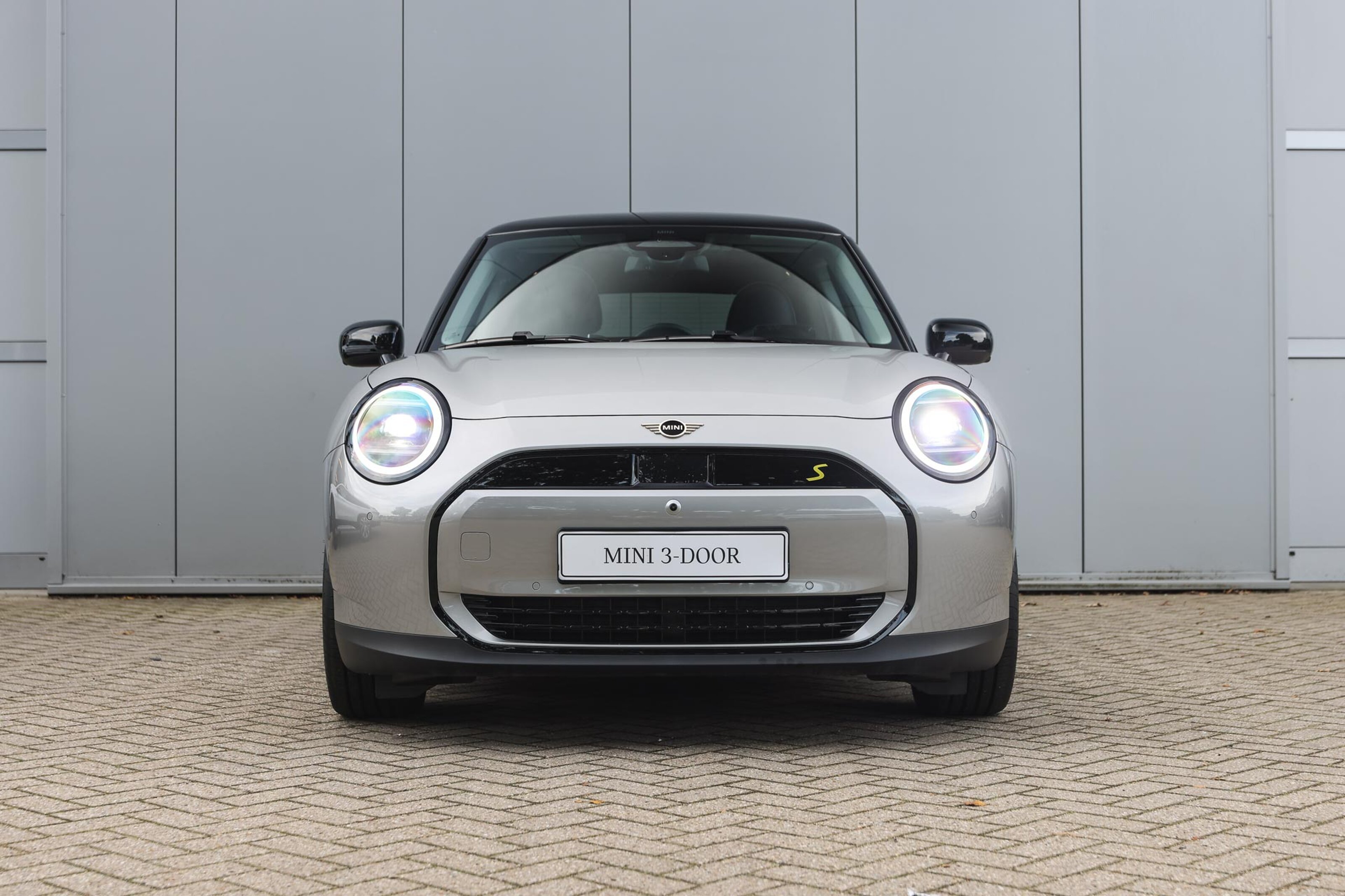 MINI Electric Hatchback Cooper SE