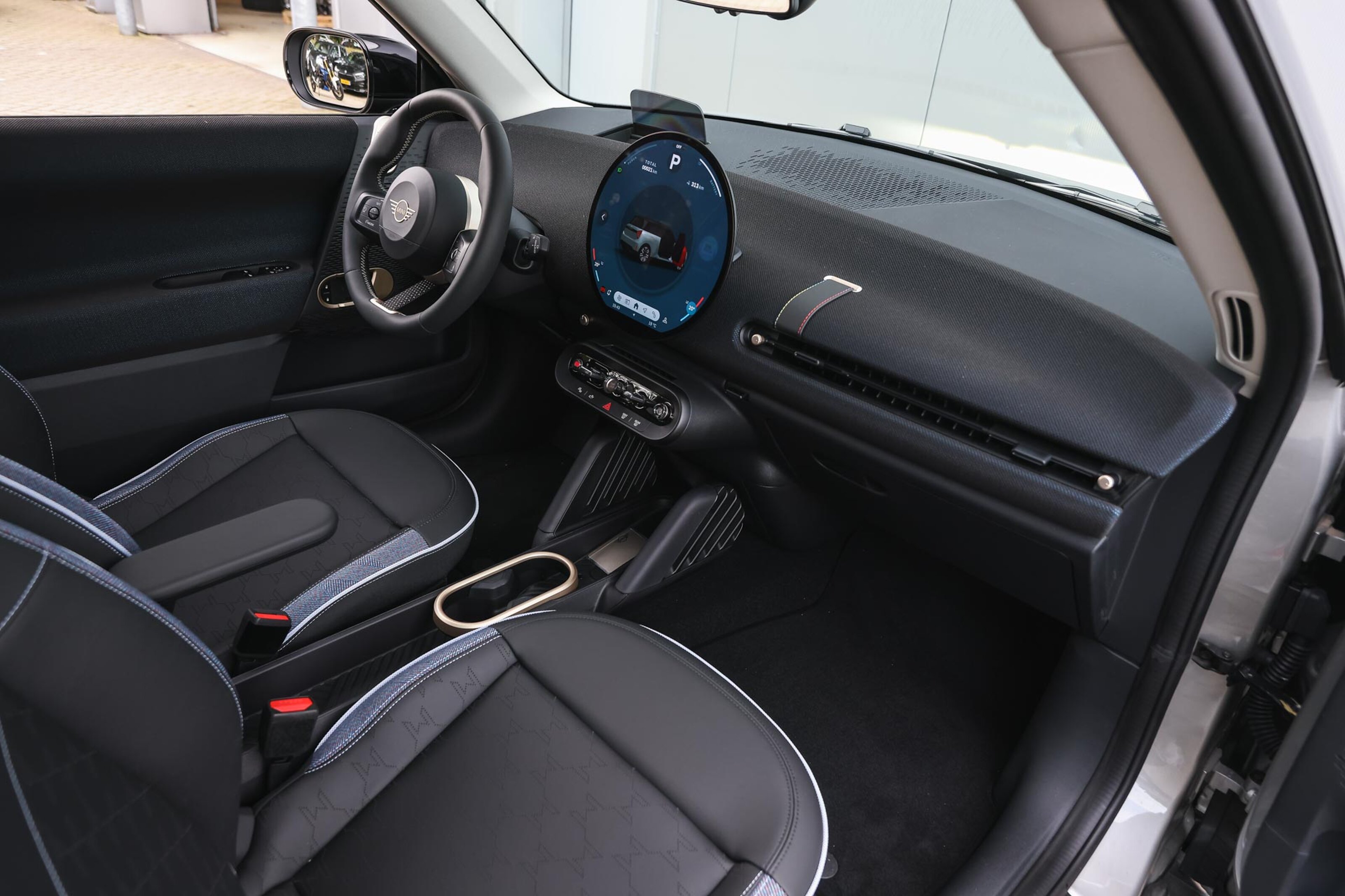 MINI Electric 9