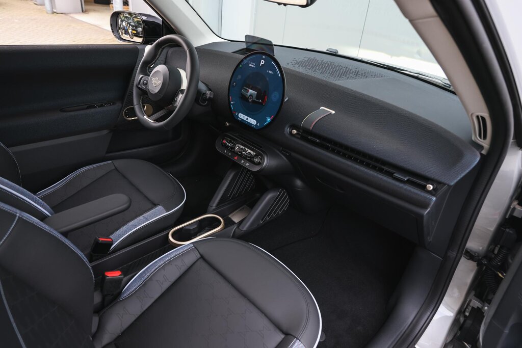 MINI Electric 9