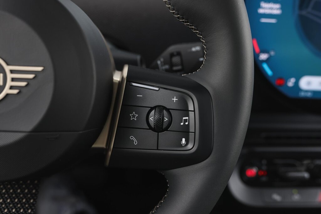 MINI Electric 15