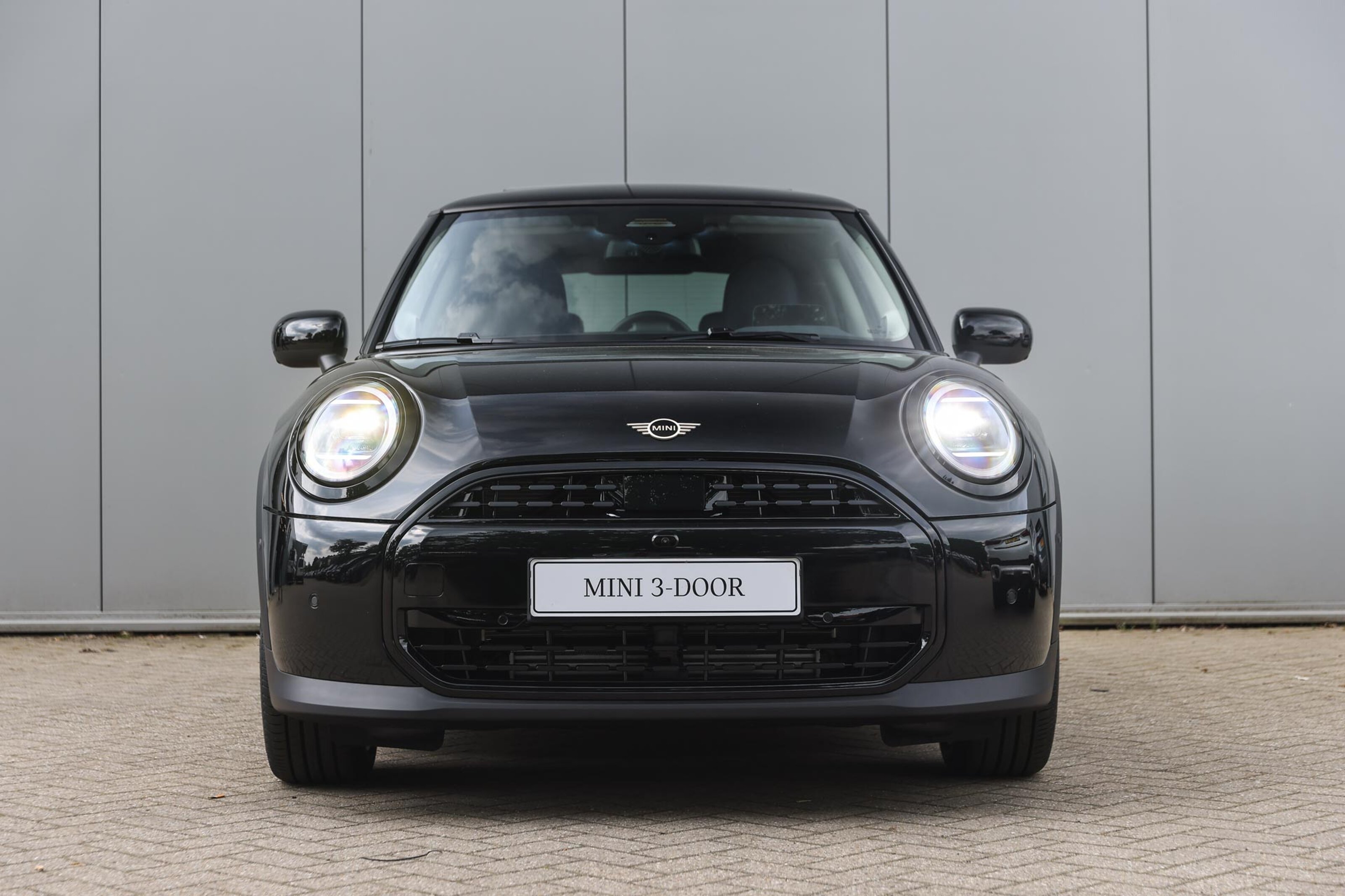 MINI 3-Deurs 7