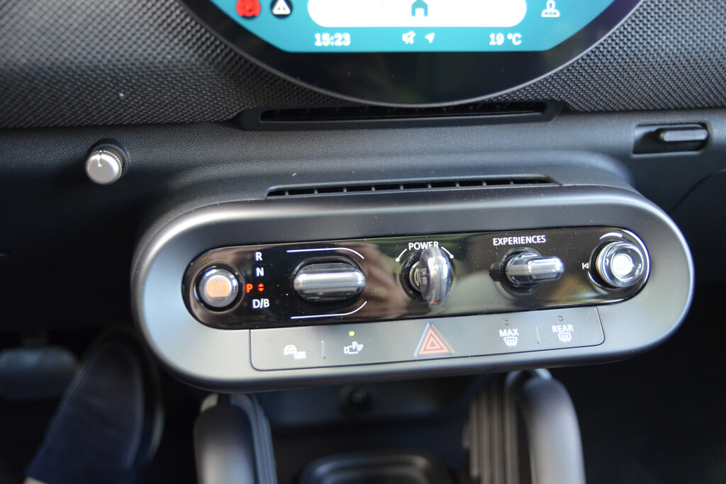 MINI Electric 17