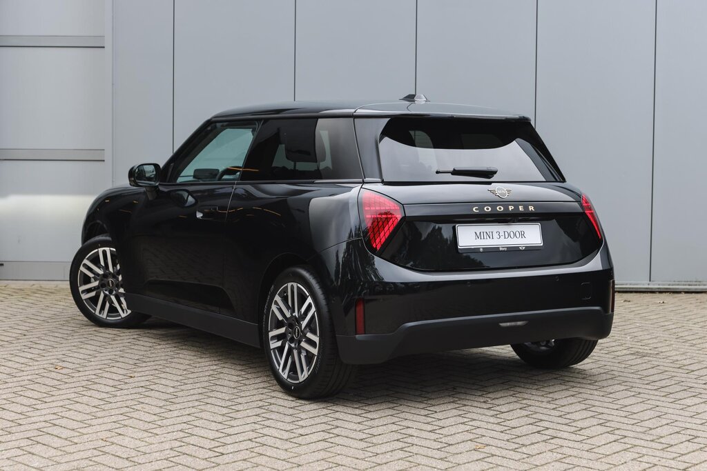 MINI 3-Deurs 2
