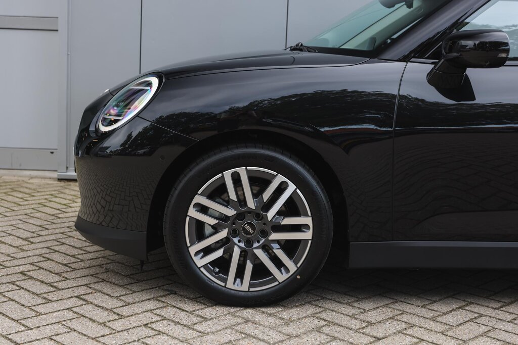 MINI 3-Deurs 4