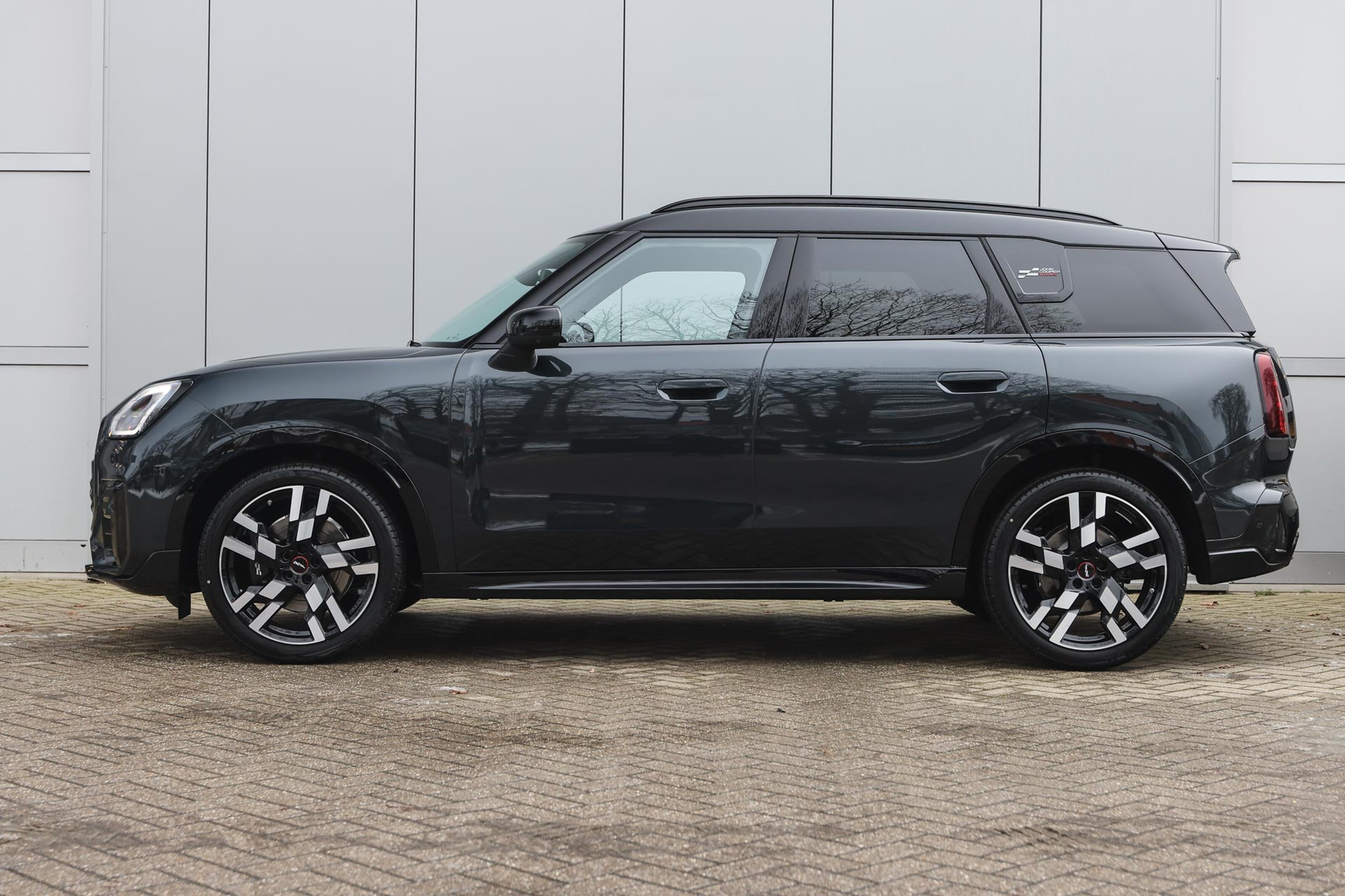 MINI Countryman 8