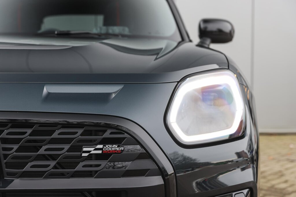 MINI Countryman 37