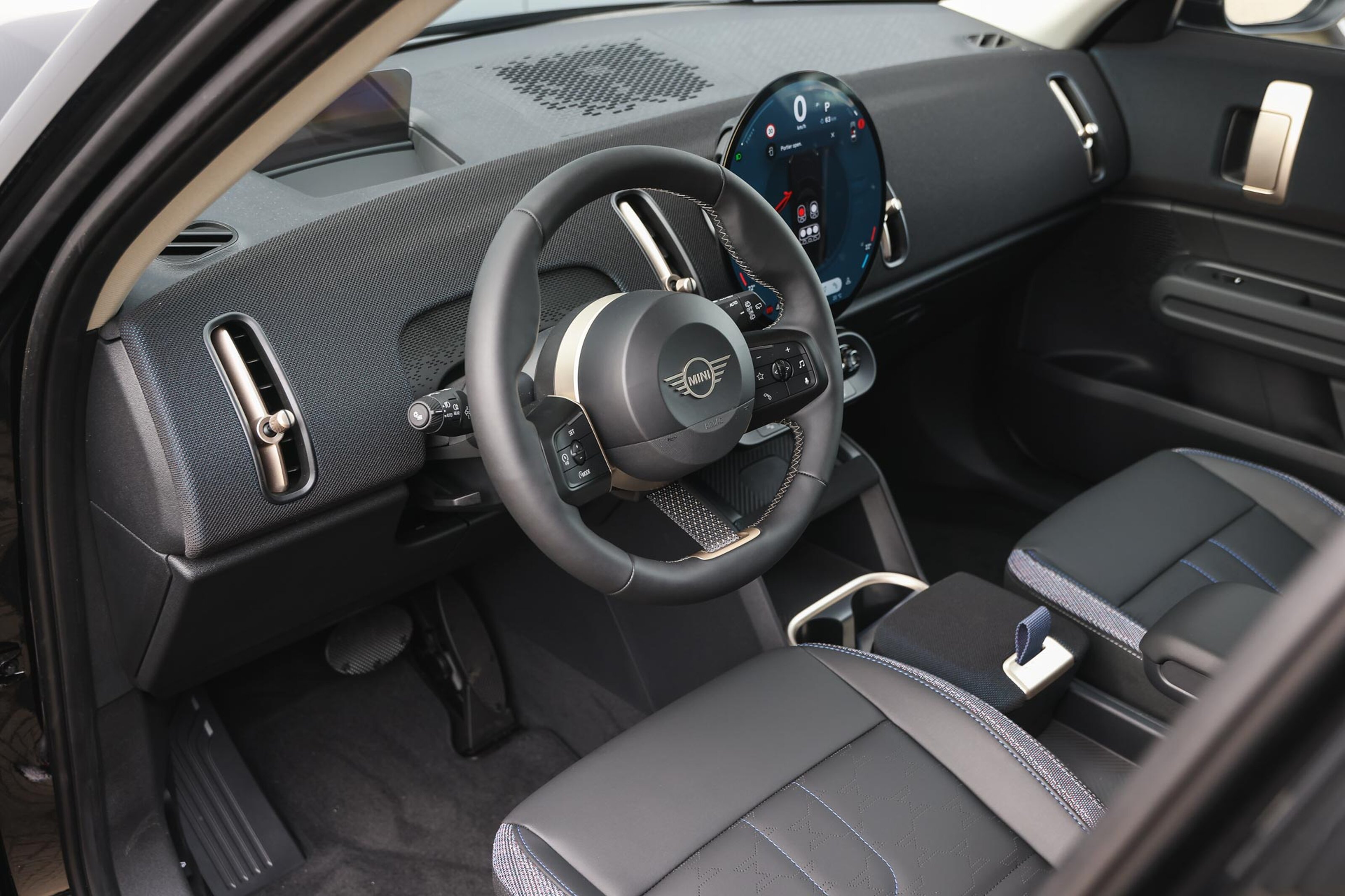 MINI Countryman 9