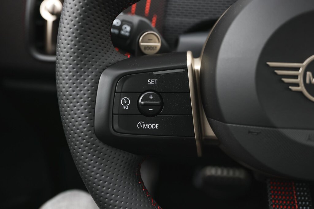 MINI Countryman 16