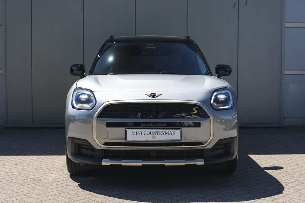 MINI Countryman 6