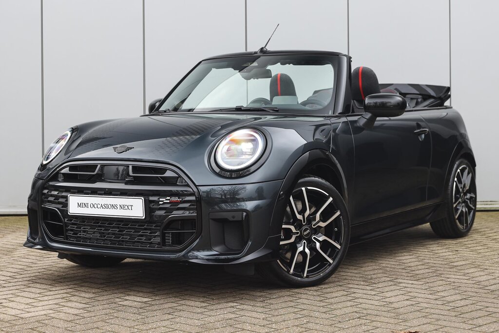 MINI Cooper S Cabrio 1